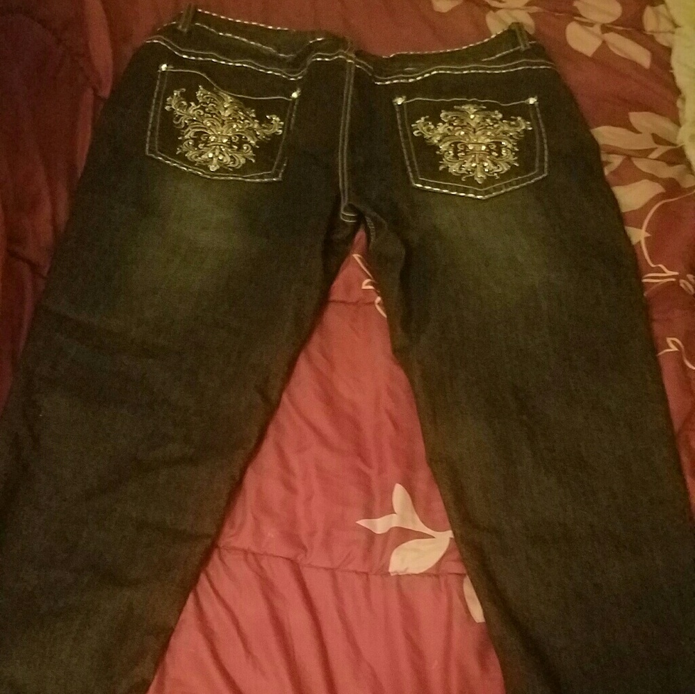 Wax Jeans - Picture 2 of 3